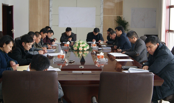 永胜煤矿贯彻落实乐动在线注册公司一号文件精神 (1).JPG